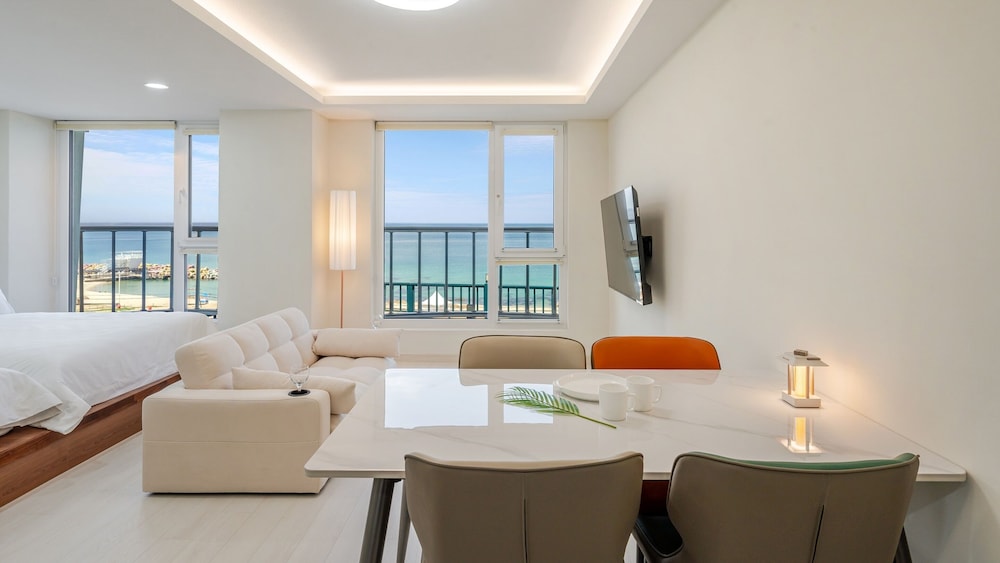 Basic Room, 1 Bedroom (Room 201) photo 2