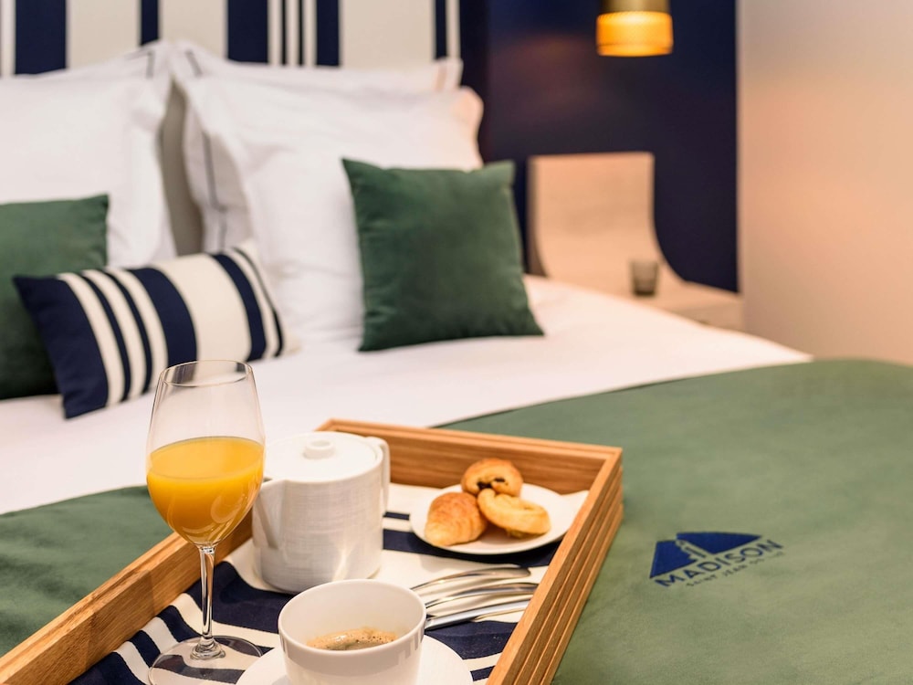 Superior Room, 1 Double Bed, Balcony - Photo 2