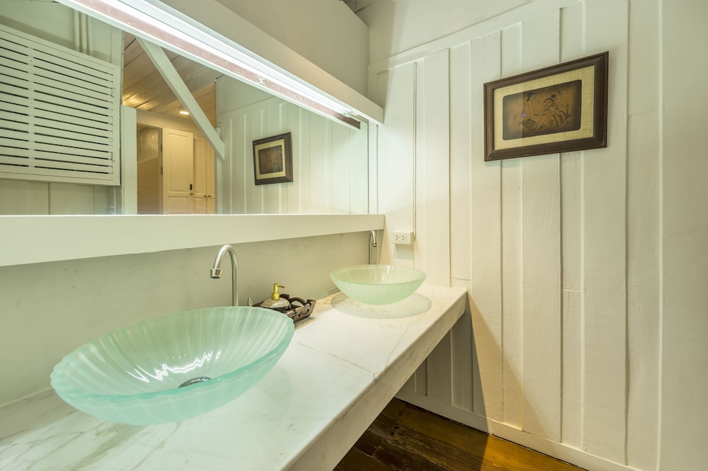 Cozy room (shared Bathroom) photo 3