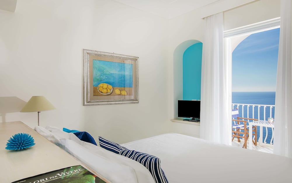 Comfort Triple Room, Balcony, Sea View photo 2