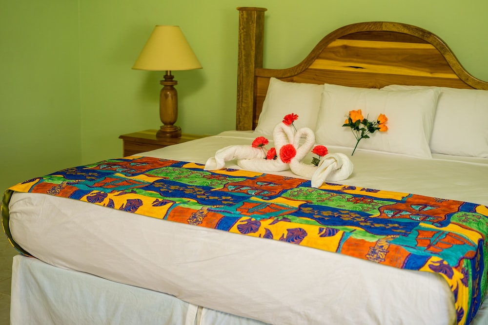 Standard Double Room, 1 Queen Bed, Garden View