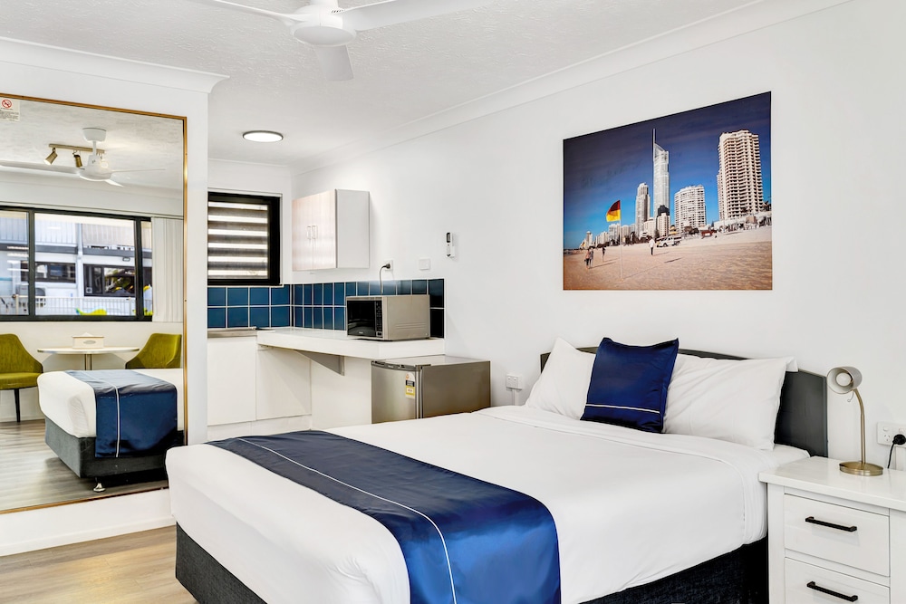 Traditional Double Room, 1 Queen Bed, Kitchenette