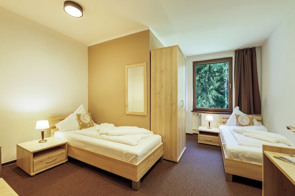 Standard Twin Room photo 1