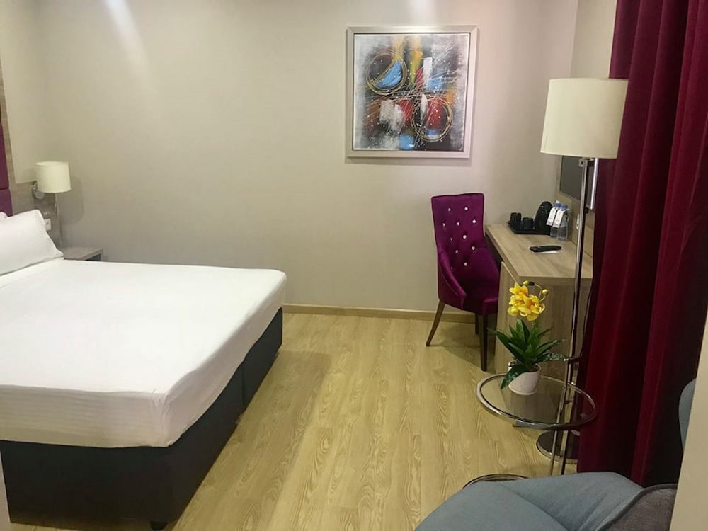 Single Room photo 3