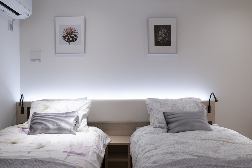 Standard Room, 2 Twin Beds, Non Smoking, City View (B, 1F) photo 1
