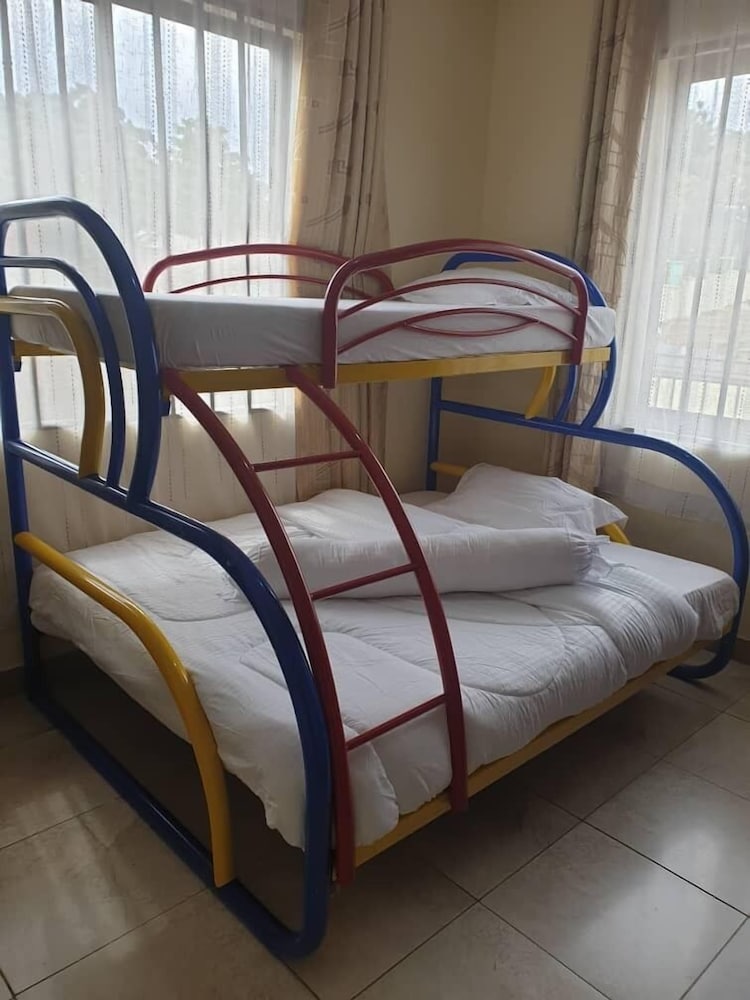 Economy Twin Room