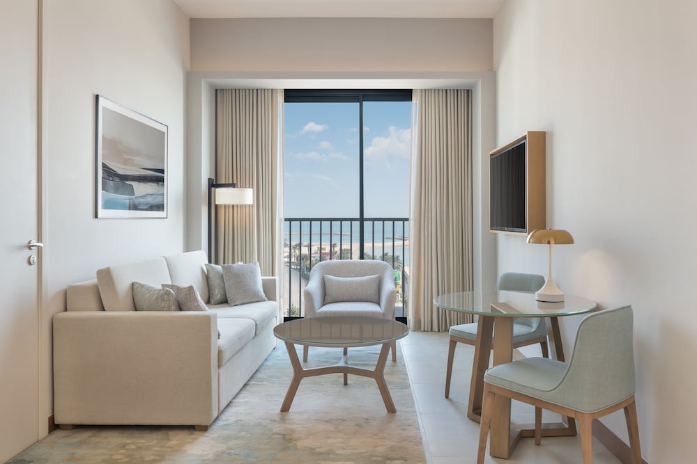 Deluxe Suite, Sea View - Photo 2