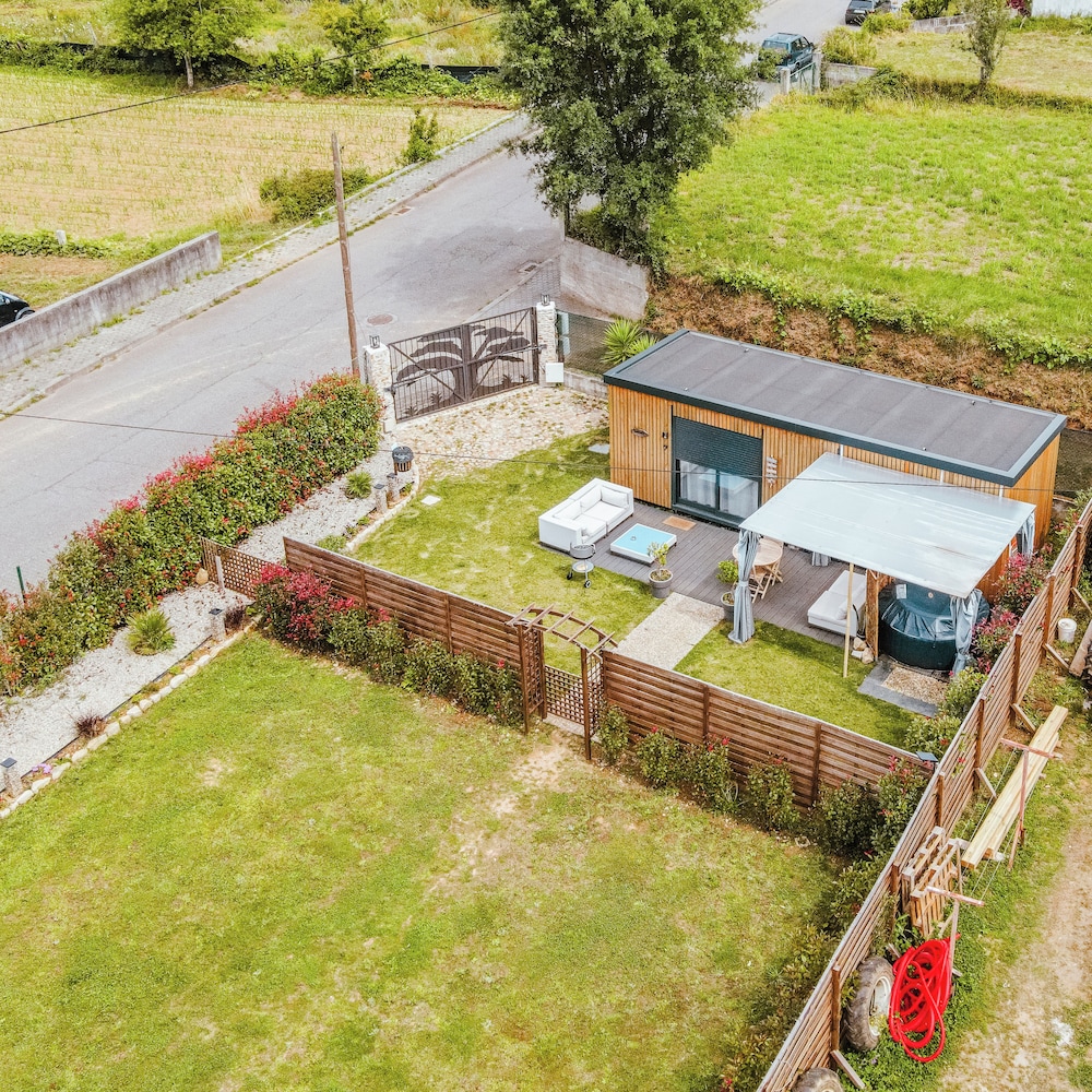 Romantic Bungalow, Garden View photo 2