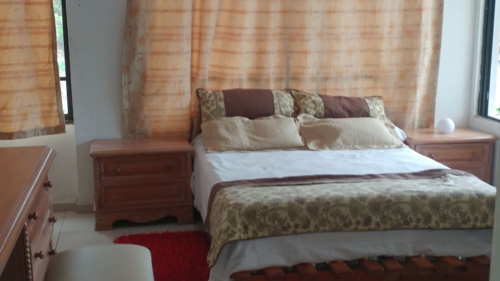 Familiar House, Multiple Beds, Non Smoking, Ocean View photo 3