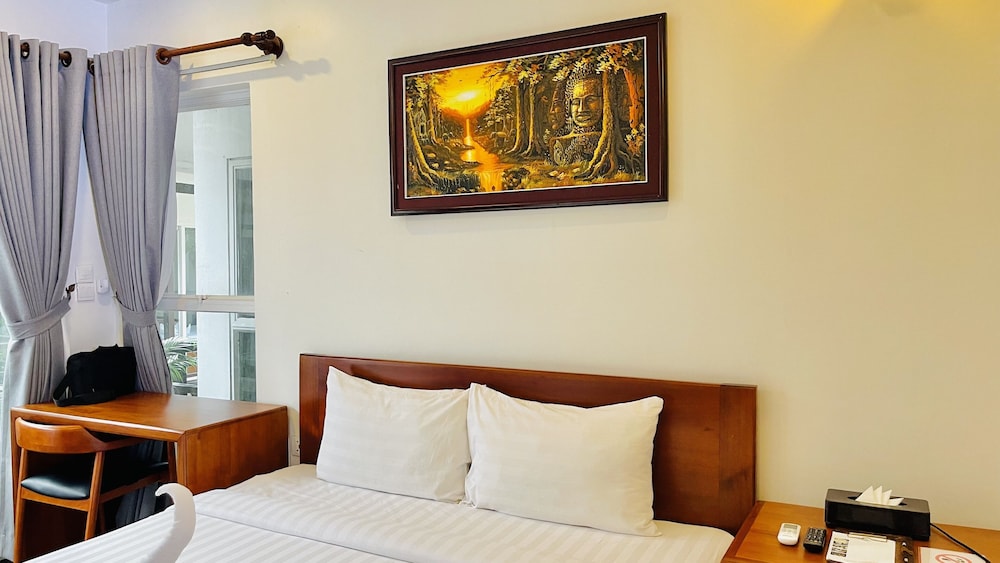 Family Bungalow, 2 Bedrooms, 2 Bathrooms, Ground Floor photo 3