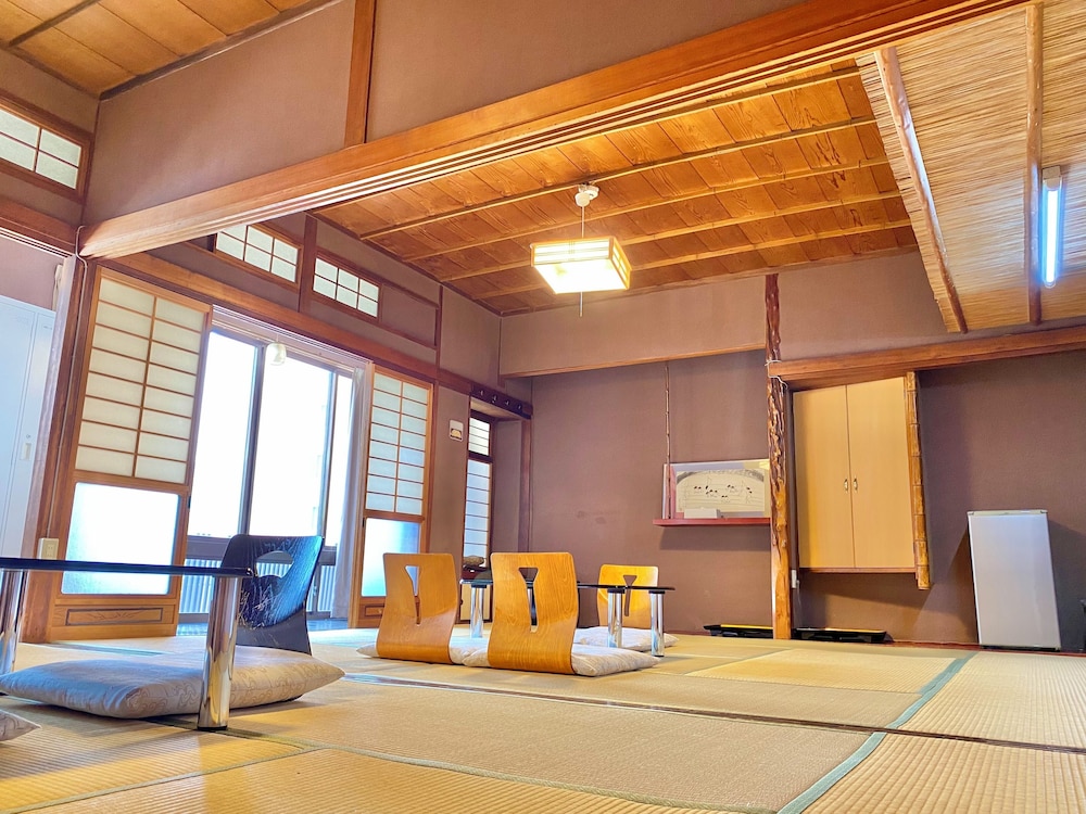 Basic Room photo 1