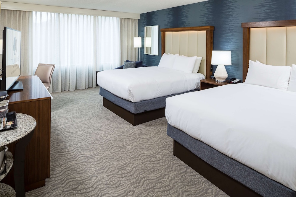 Room, 2 Queen Beds, Accessible (Roll In Shower) - Photo 2