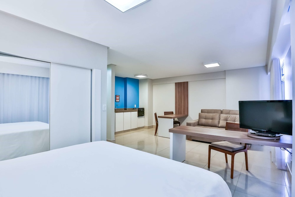 Executive Room, 1 Queen Bed with Sofa bed