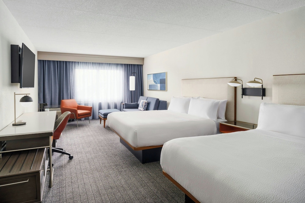 Room, Multiple Beds - Photo 2