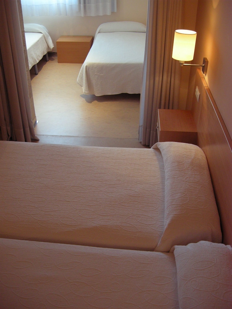 Quadruple Room photo 2