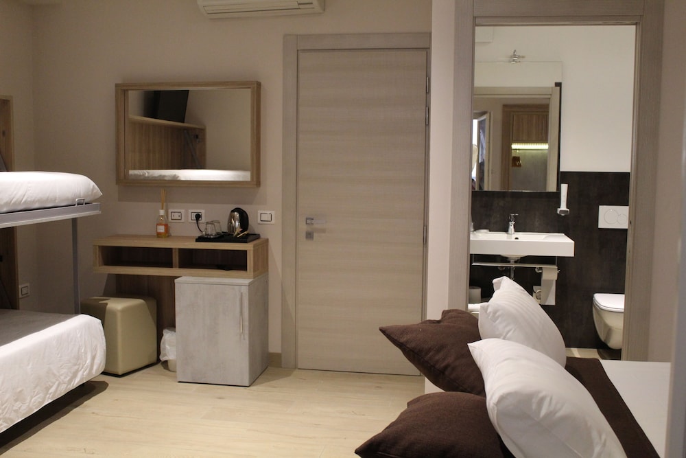 Superior Double or Twin Room photo 1