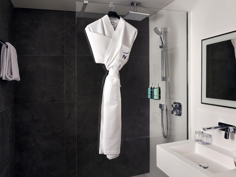 Suite, 1 Double Bed, River View - Photo 7