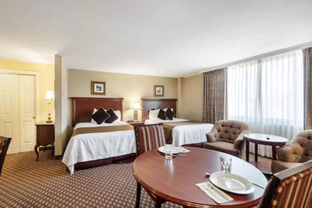 Efficiency, Room, 2 Queen Beds, Non Smoking photo 2