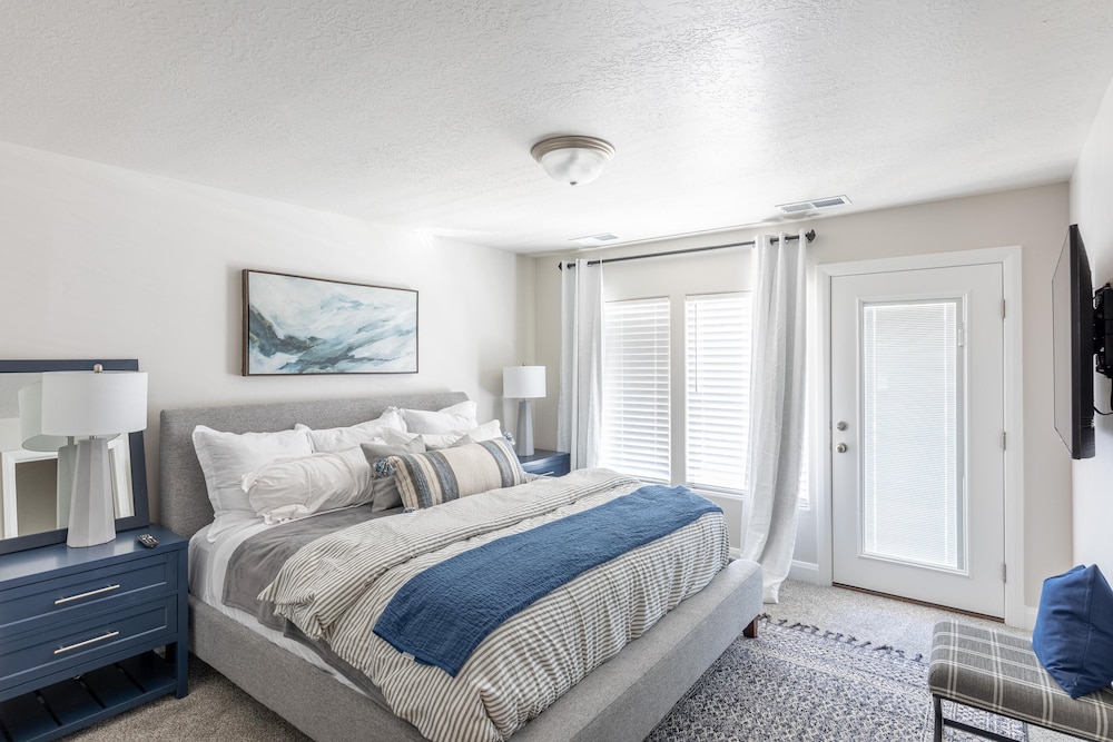Townhome, Multiple Beds (Poolside Escape At The Ledges) photo 1