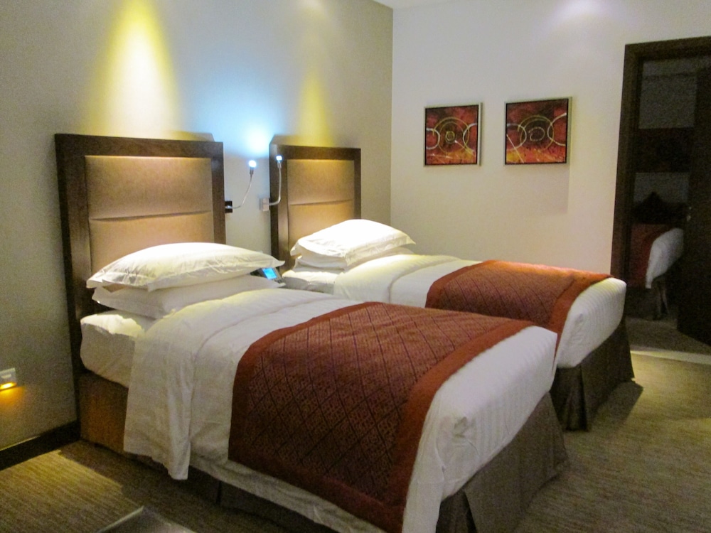 Standard Room, 3 Twin Beds, Non Smoking