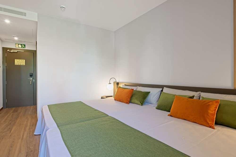 Family Triple Room photo 3