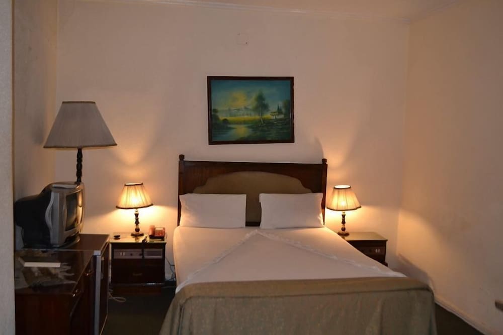Deluxe Double or Twin Room, Sea View (With Extra Bed)