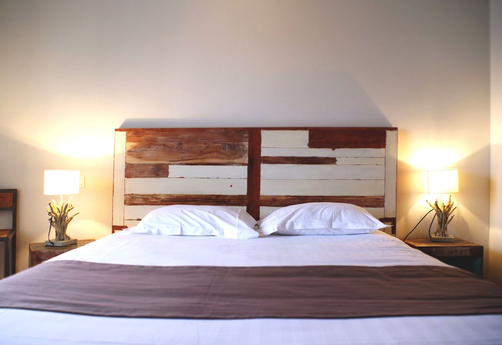 Standard Double Room - Photo 4