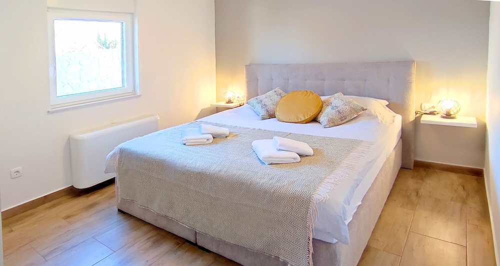Apartment, 1 Bedroom, Balcony, Garden View
