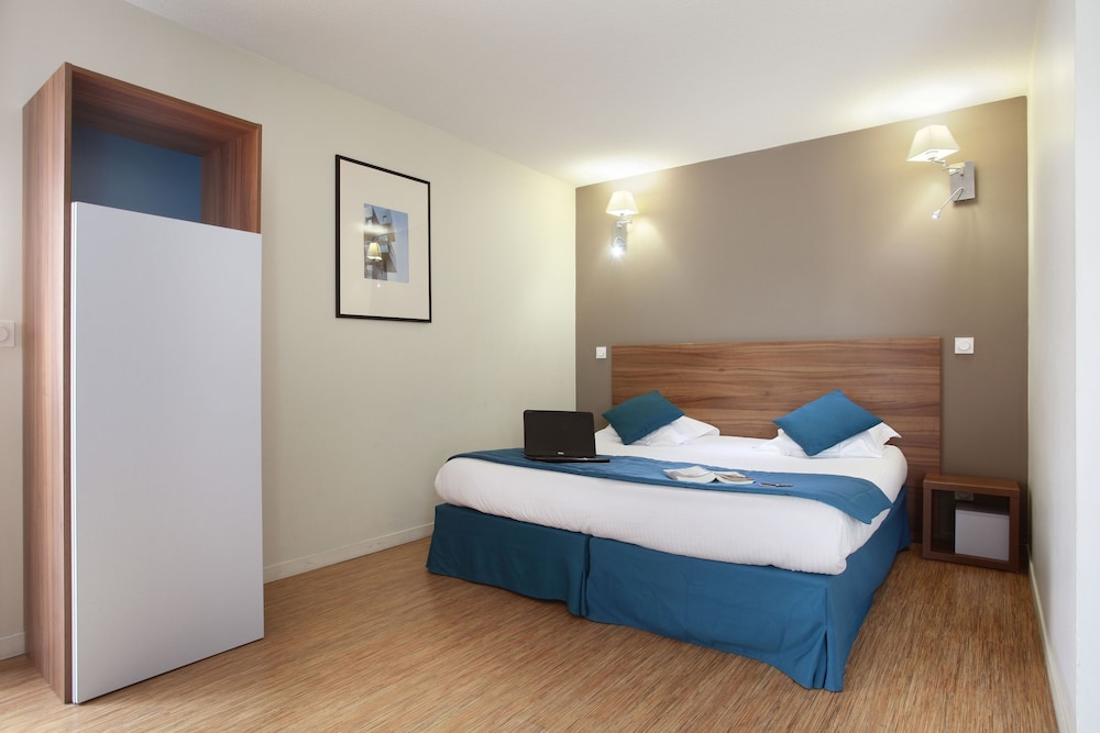 Junior Studio Suite (2/4 People) photo 2