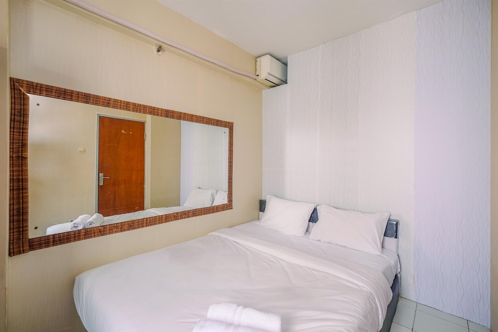 Room - Photo 2