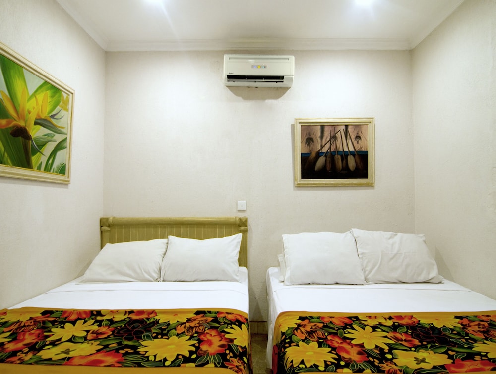 Two Bedroom Deluxe - Photo 8
