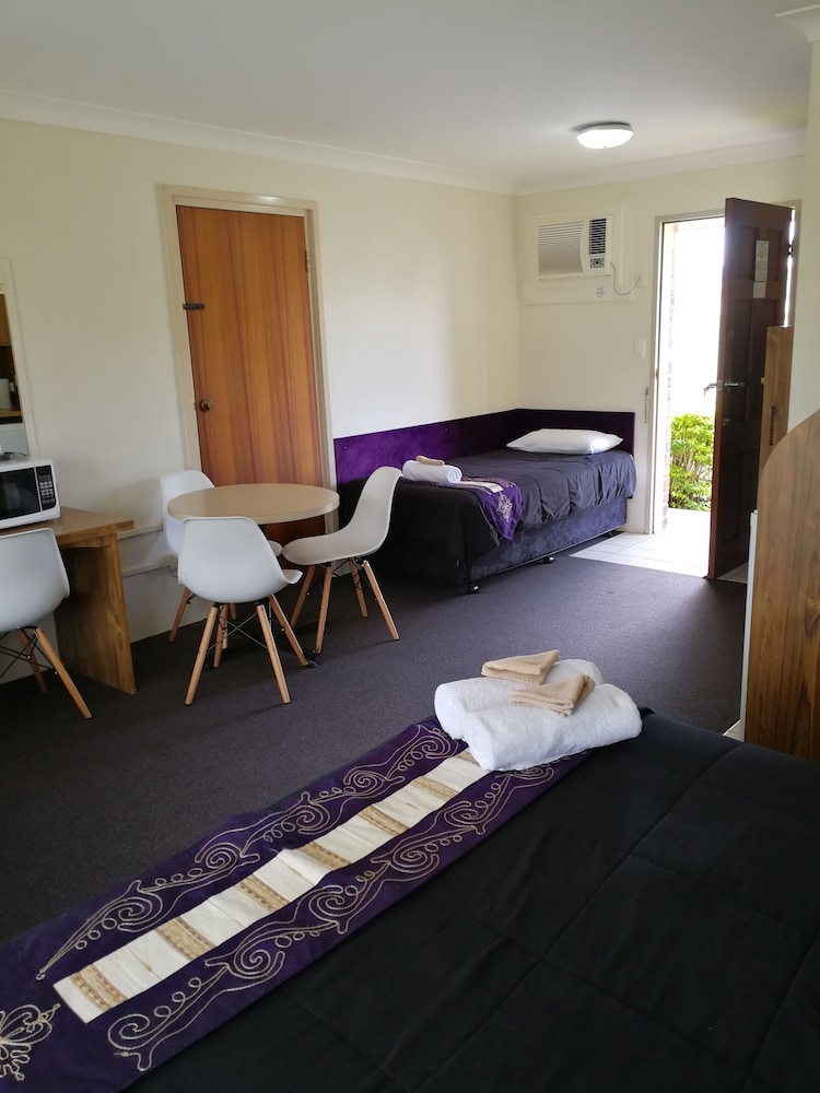 Family Room, 1 Bedroom, Park View photo 3