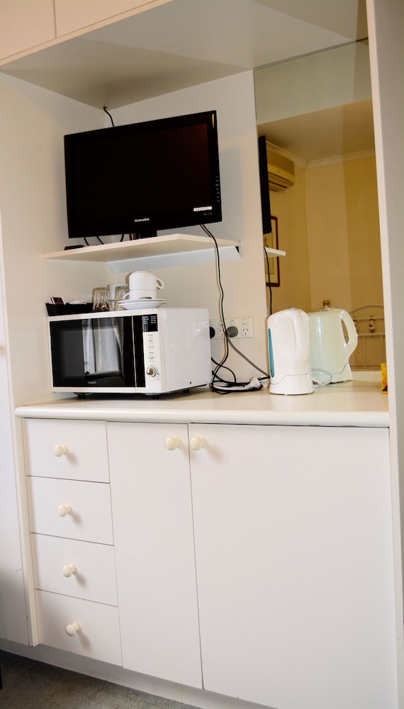 Standard Family Room - Photo 15