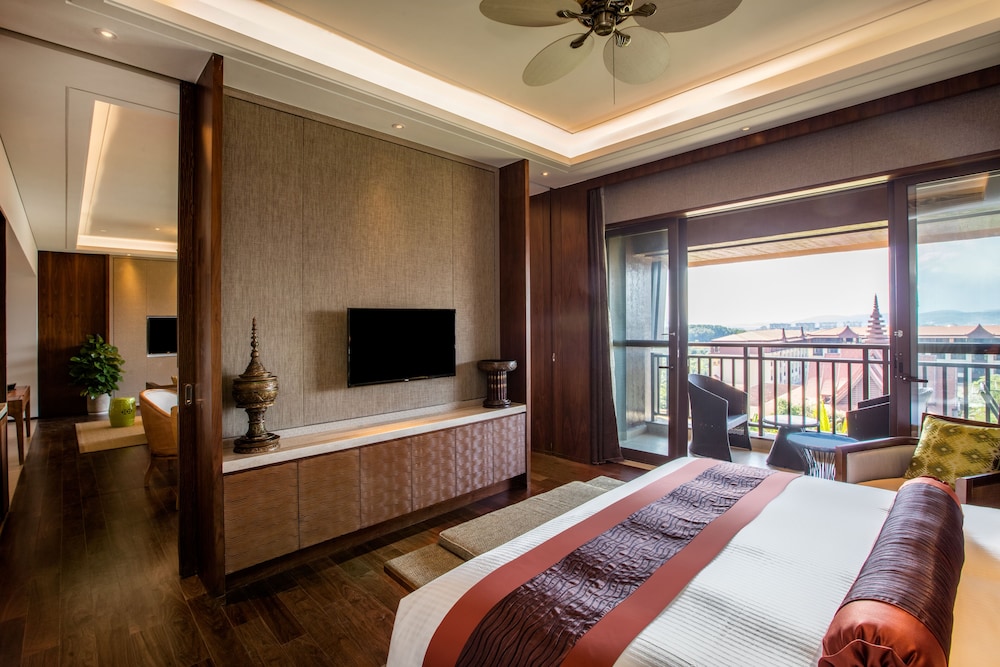 Suite, 1 Bedroom (Dining)