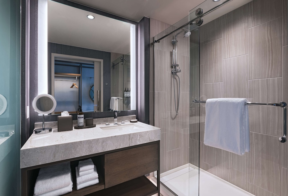 Suite (Regency) - Photo 3