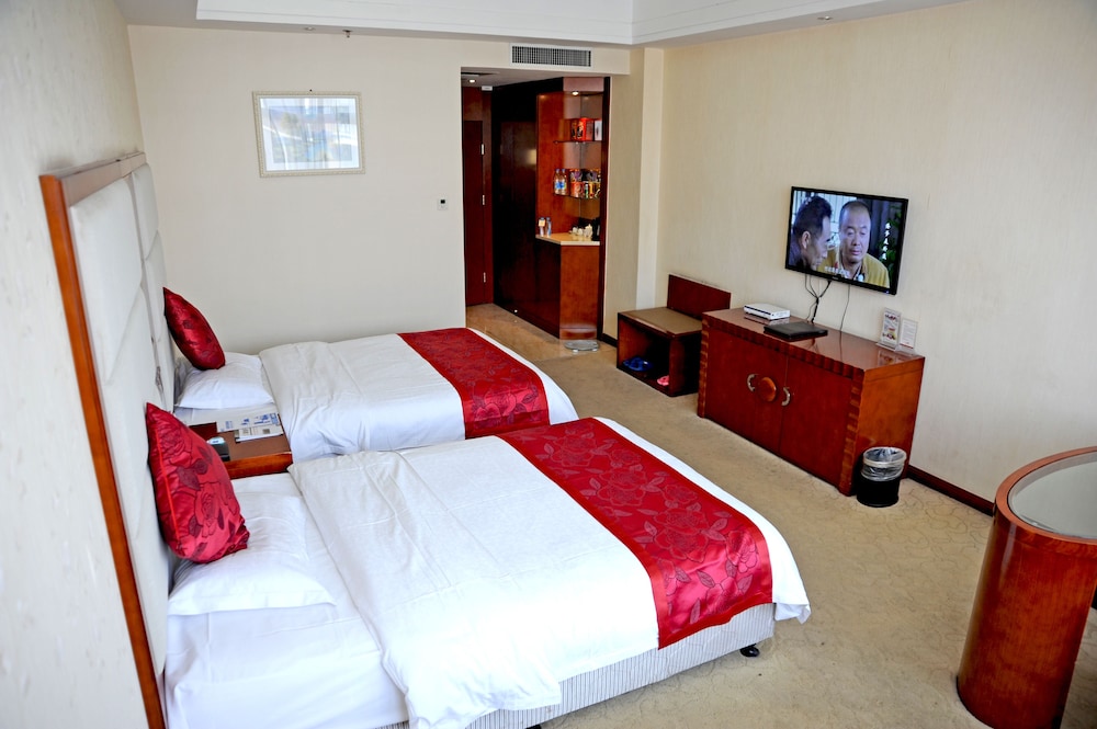 Standard Twin Room photo 2