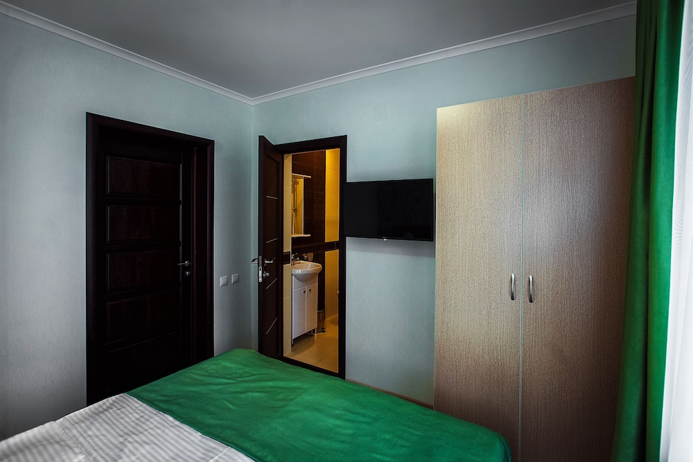 Standard Double Room photo 2