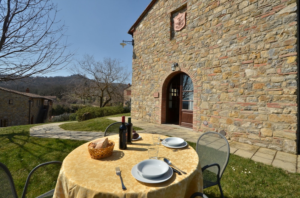Deluxe Apartment, 1 Bedroom, Kitchen, Garden Area (Tasso)