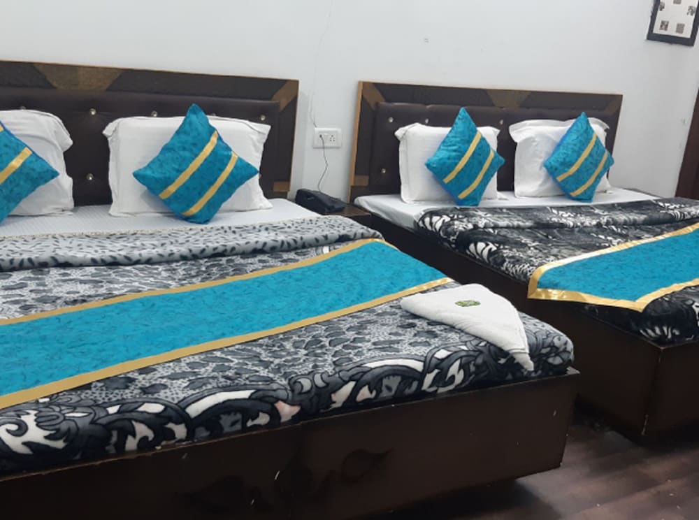 Deluxe Quadruple Room - Photo 4