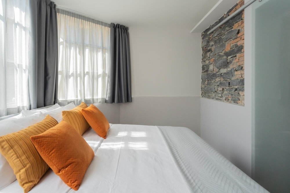 Deluxe Room, Partial Sea View photo 3