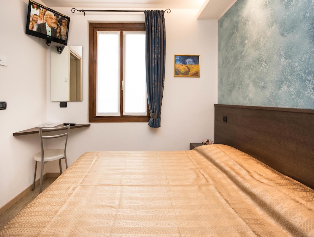 Superior Double Room (Zaffiro) photo 3