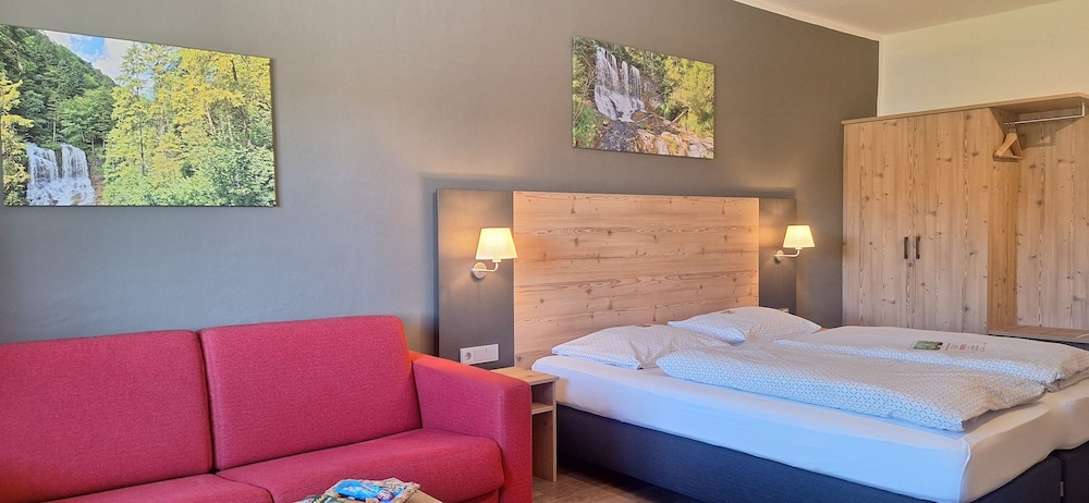 Superior Double Room, 1 King Bed with Sofa bed photo 1