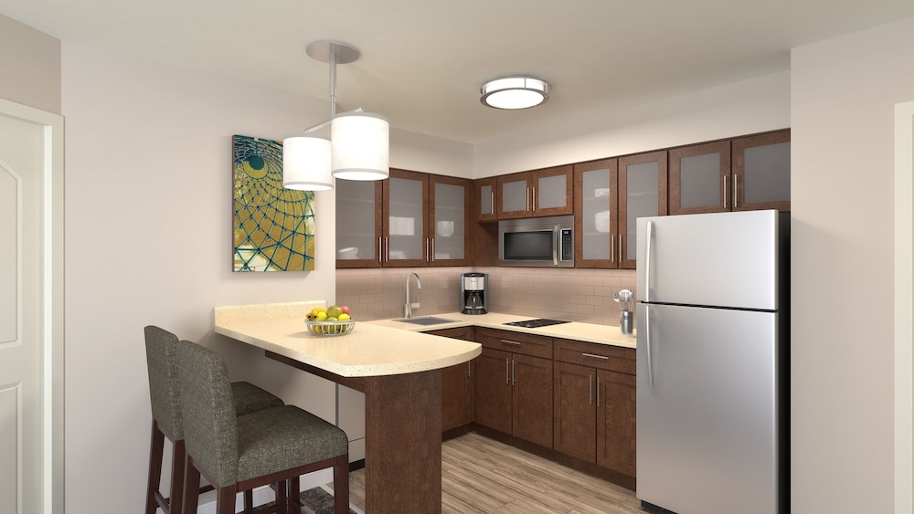 Suite, 1 Bedroom, Accessible Bathtub, Kitchen (Mobility) - Photo 5