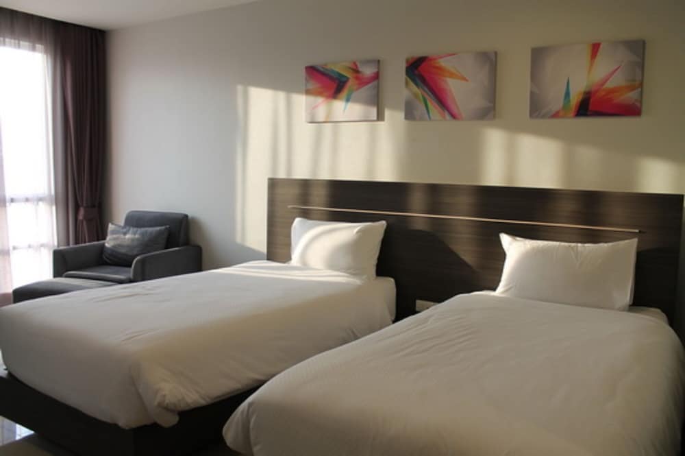 Deluxe Twin Room photo 2