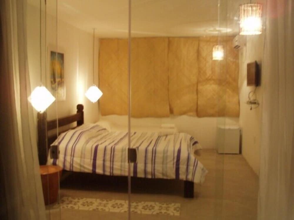 Romantic Double Room, 1 Bedroom, Garden View (Suite Sol) photo 1