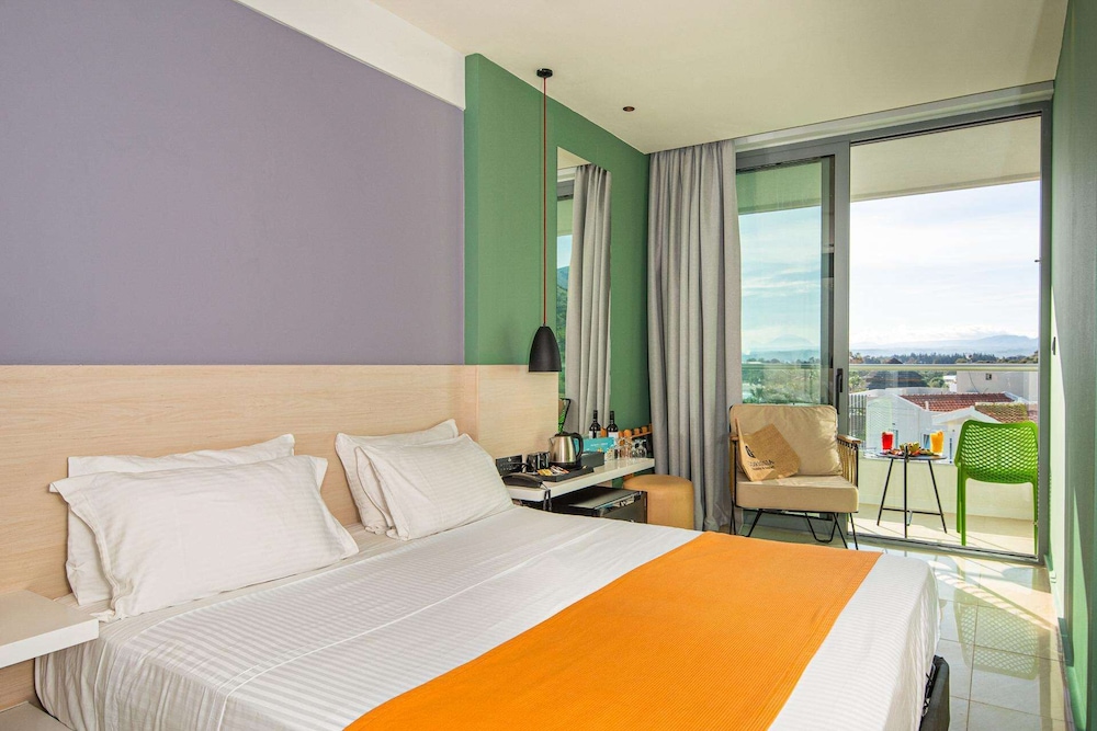 Double Room - Photo 8