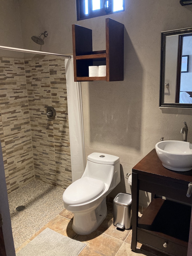 Deluxe Room, 1 King Bed with Sofa bed, Non Smoking, Lake View photo 2