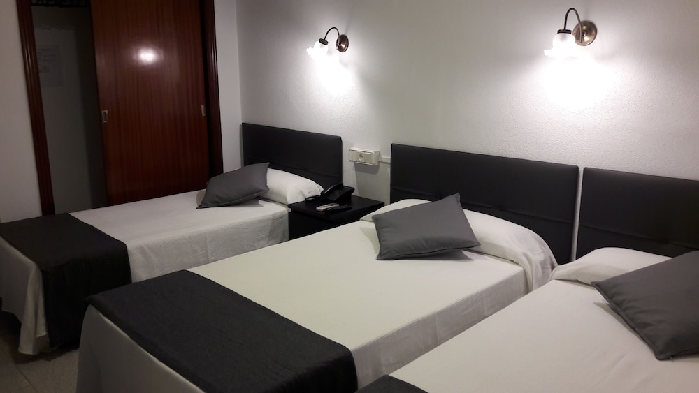 Triple Room photo 3