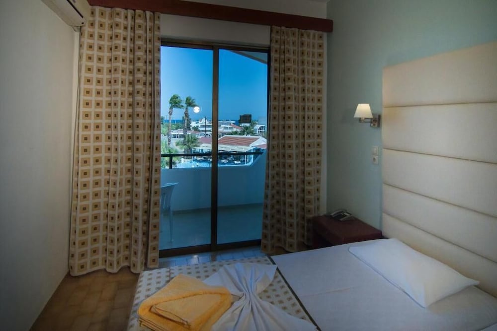 Double or Twin Room, Balcony, Courtyard View