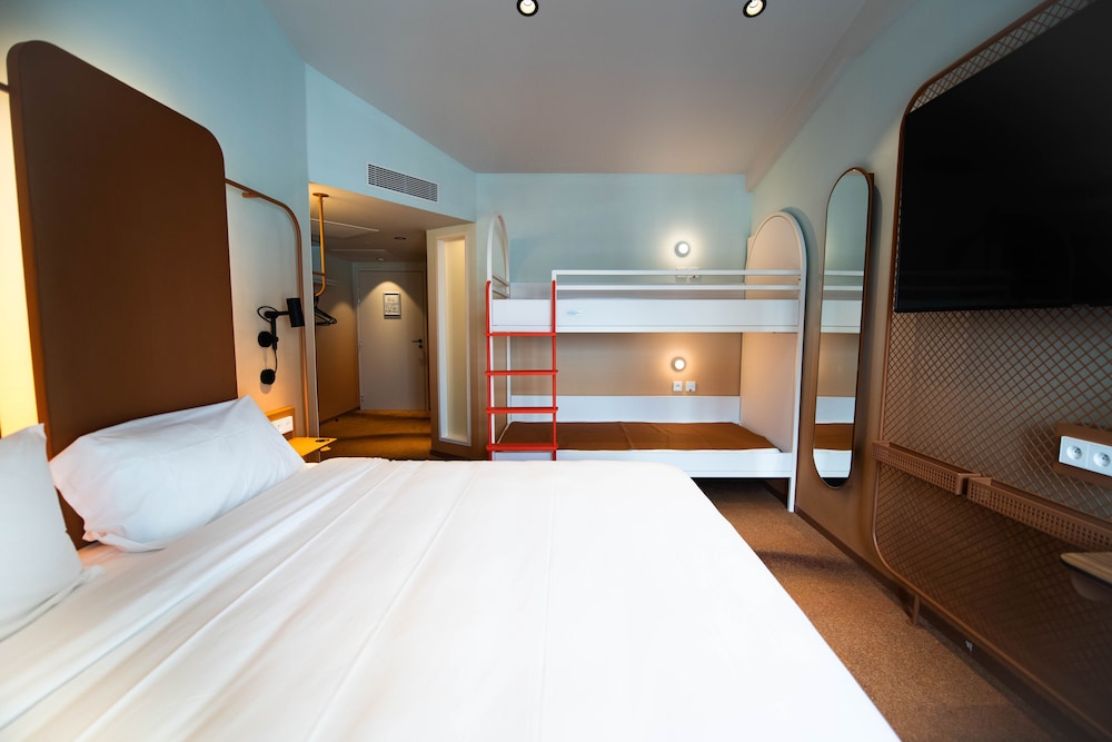 Family Quadruple Room photo 1